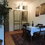 Champagne La Parcelle Homestay *