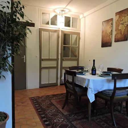 Champagne La Parcelle Pansiyon *